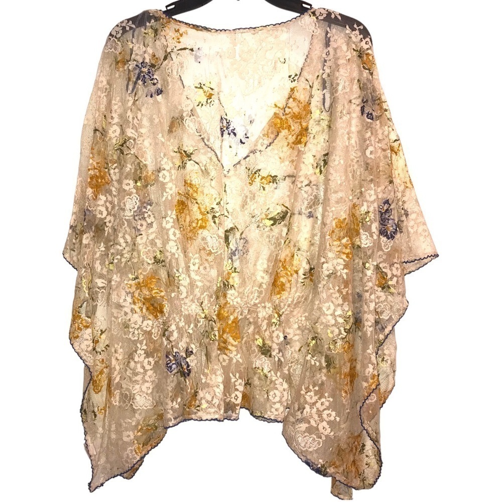 Free People Barely There Lace Caftan Blouse Woman’s Size Medium Sheer Bohemian